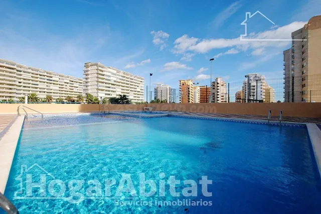 EXTERIOR CON BALCÓN, PISCINA, GARAJE Y TRASTERO