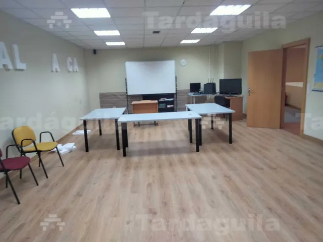 VENTA DE LOCAL ACADEMIA — 10