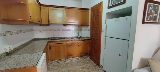 Encantador Bungalow con Vistas al Mar en Santa Pola, playa del Tamarit — 12