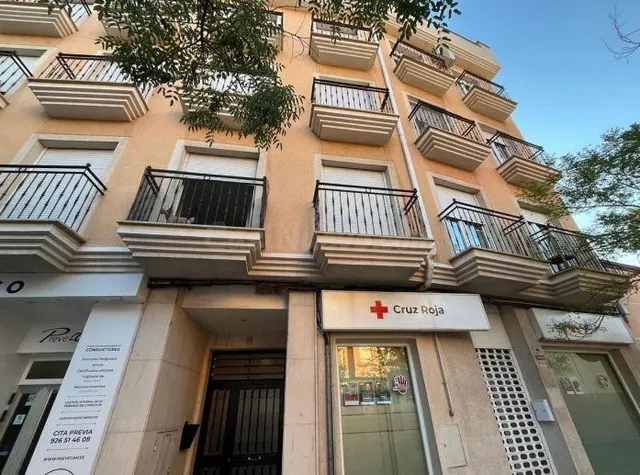 SE VENDE piso OKUPA en C Campo 59 de Tomelloso - foto 2