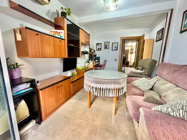 ¡¡Piso Reformado de 4 habitaciones y 2 Baños en Carolinas, Alicante!! — 20