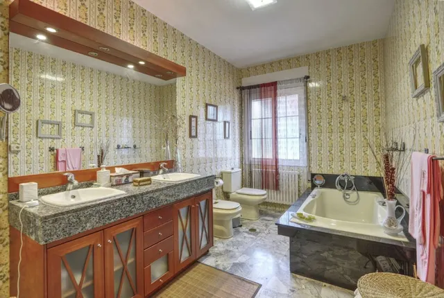 Nave en venta en O´Vilar (Guísamo) — 3