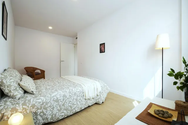 NUEVA PROMOCIÓN - PISOS MODERNOS Y LUMINOSOS EN ENTORNO TRANQUILO — 11