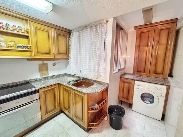 PISO CON ASCENSOR EN AVDA DE CHAPI, ELDA — 9