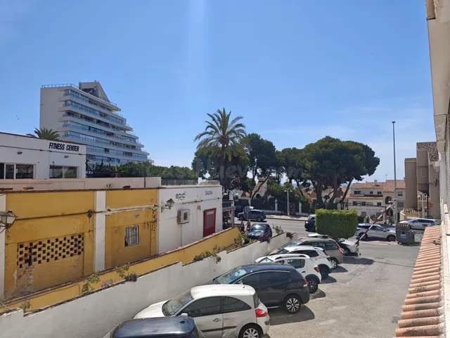 Estudio con licencia turística a 100 metros de la playa: inv - foto 2