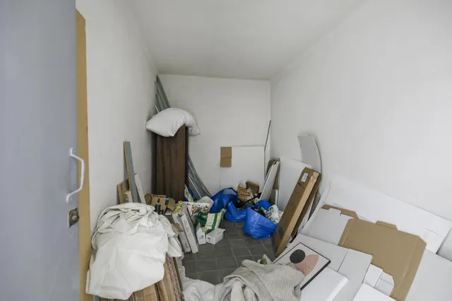 ✨ EXCLUSIVO PISO DE 253 m2 EN GRANADA CENTRO – 2.800 €/MES DE RENTABILIDAD — 28