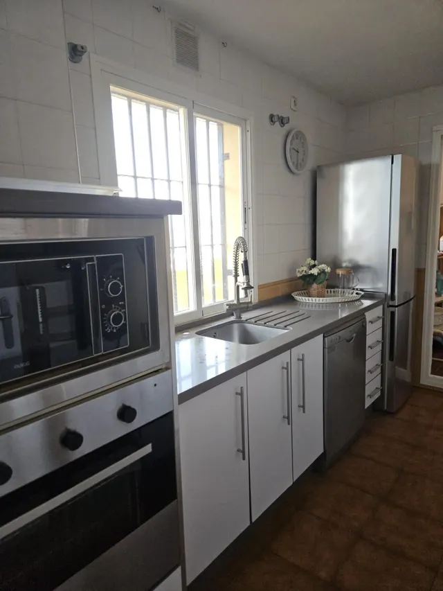 Acogedor Piso en Añoreta Baja, Rincón de la Victoria - ALQUILER DE TEMPORADA — 9