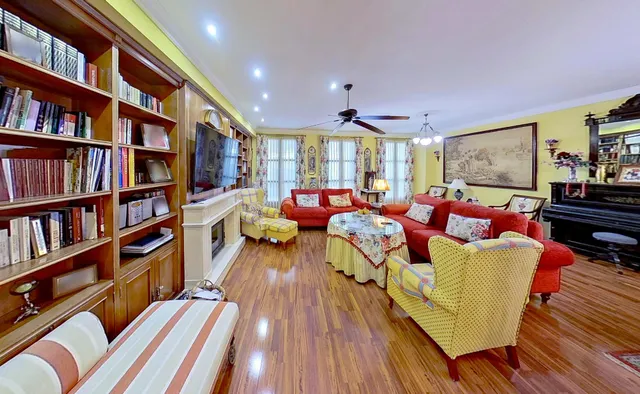 EXCELENTE PISO EN CALLE REJAS DE LA VIRGEN — 30