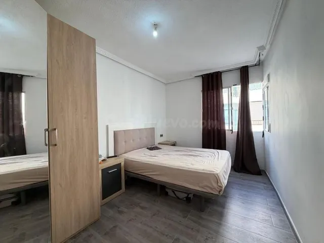 Apartamento 2 habitaciones 79m² en venta - Estacion de autobuses — 30