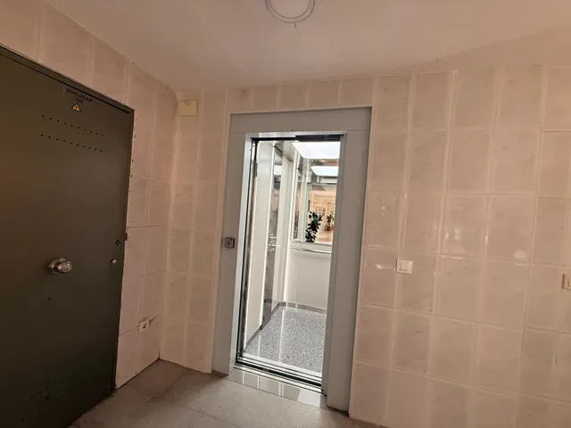 Piso de 3 dormitorios y un baño en Valdepasillas — 14