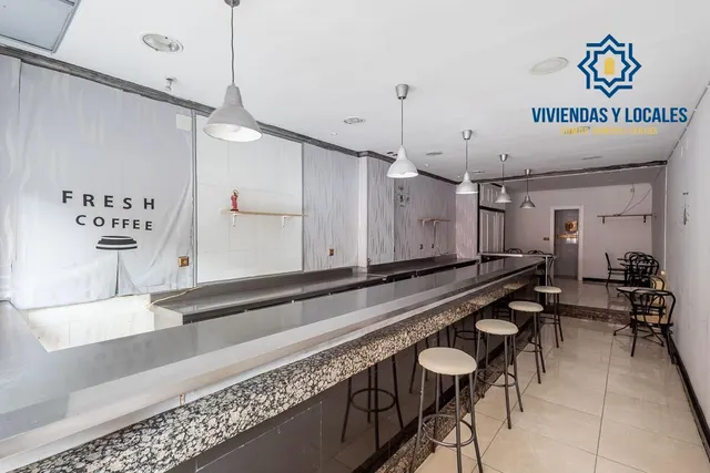 OPORTUNIDAD!! LOCAL EN AVENIDA AMERICA — 10