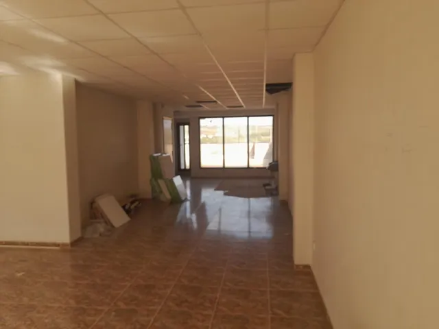 OPORTUNIDAD ESPECTACULAR LOCAL DE OFICINAS EN LA ZONA MAS CENTRICA DE MORA D´EBRE — 29