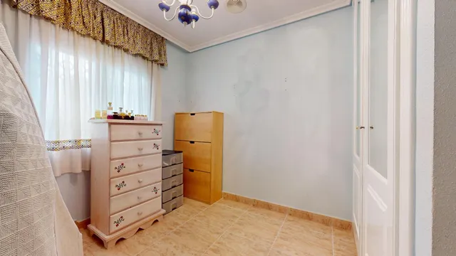 Amplia vivienda con bajo de 100m2 en Pilar de la Horadada — 36