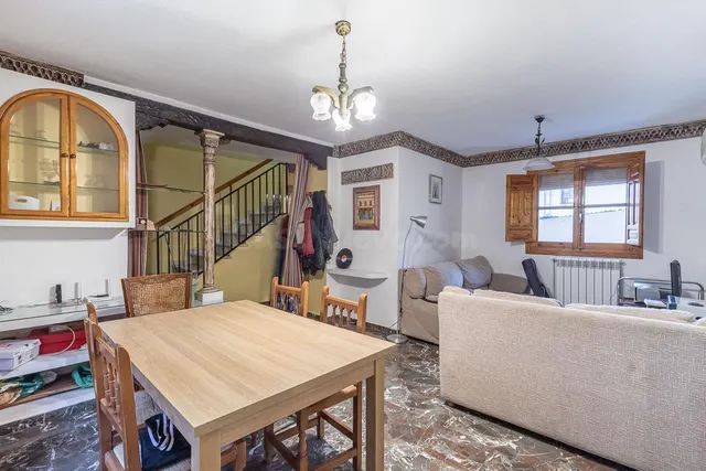 Casa en Real de Cartuja. - foto 5
