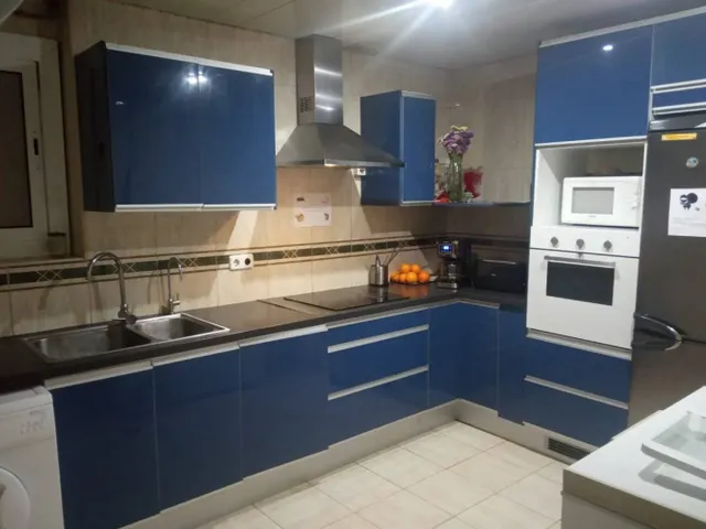 Piso 200 m2 , luminoso , ascensor , calefacción — 5