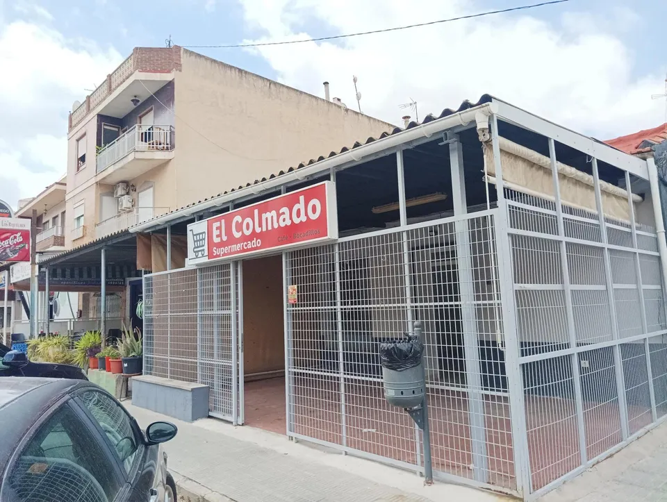 LOCAL COMERCIAL EN PUNTO DE PASO