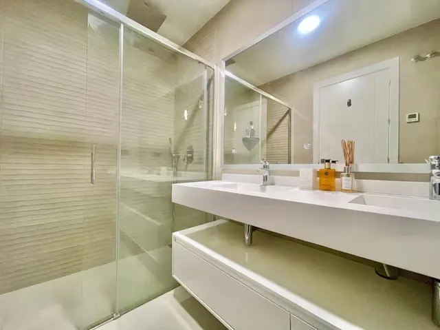 Espectacular apartamento en el Sunset Drive — 10