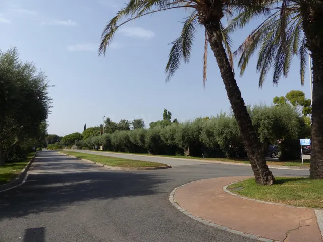 Terreno en venta en la zona de Aigüesverds, Reus - foto 2