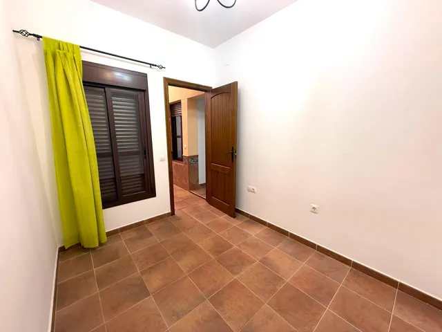 CASA DE PLANTA BAJA CON AZOTEA TRANSITABLE — 13