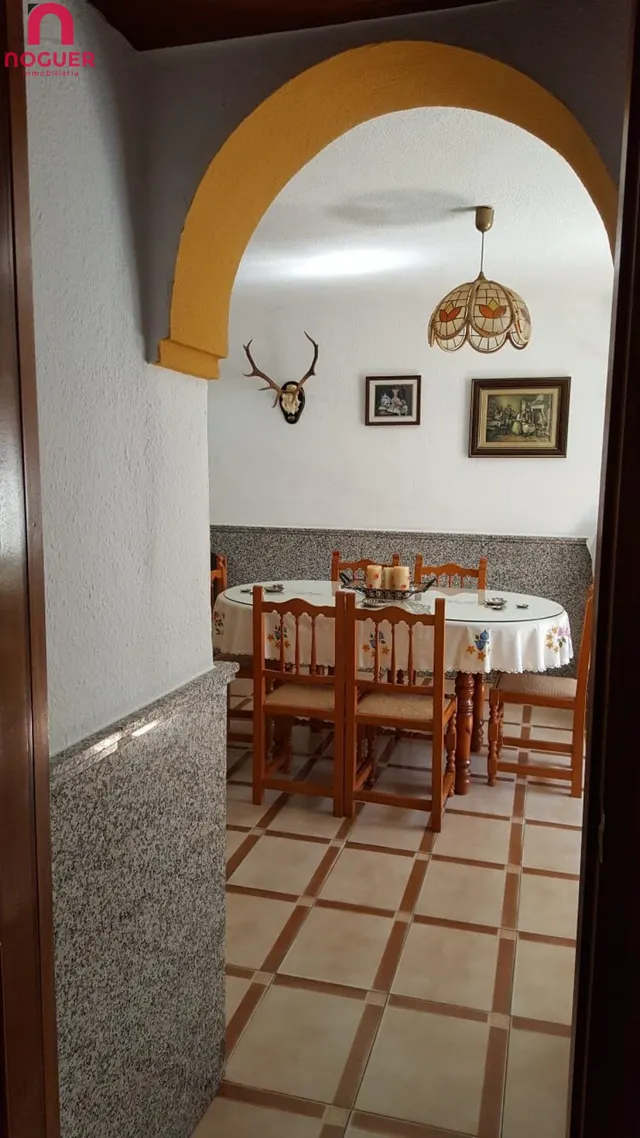 MAGNÍFICO CHALET EN INMEJORABLE ZONA — 14
