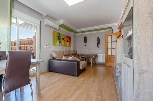 Precioso piso en la mejor zona residencial de Atarfe - foto 2