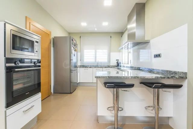 Chalet de lujo en zona Peña las Águilas, Elche - foto 5