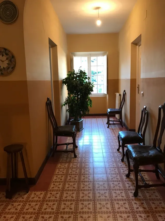 IMPRESIONANTE CASA EN EL CENTRO DE VALENCIA DE DON JUAN, IDEAL NEGOCIO. EN PERFECTO ESTADO. — 39