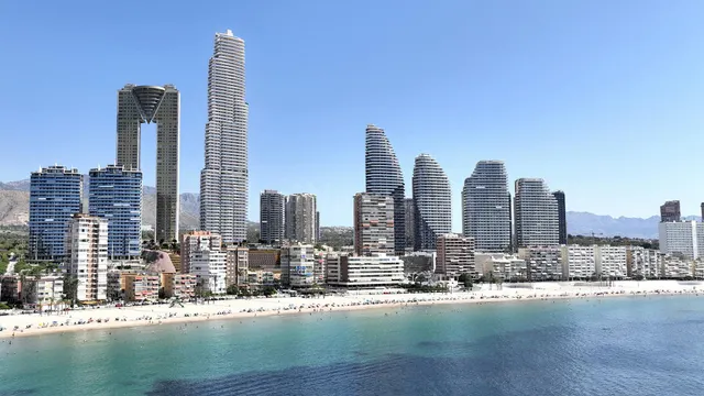 Apartamento 3 habitaciones 209m² en venta - Playa de Poniente — 3
