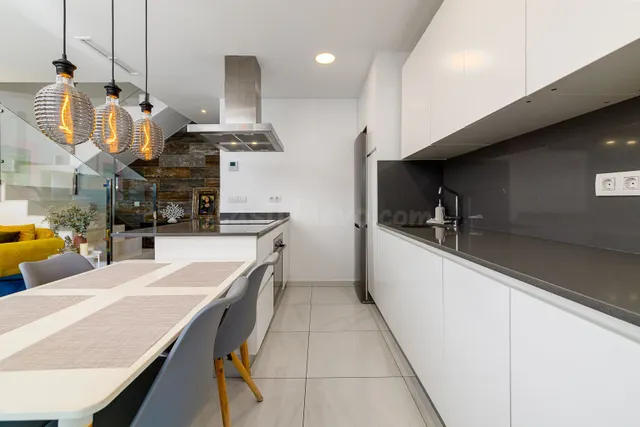 Villa 3 habitaciones 165m² en venta - Las Filipinas - foto 3