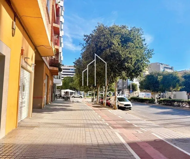 PISO DE 3 habitaciones JUNTO AL CORTE INGLÉS — 30