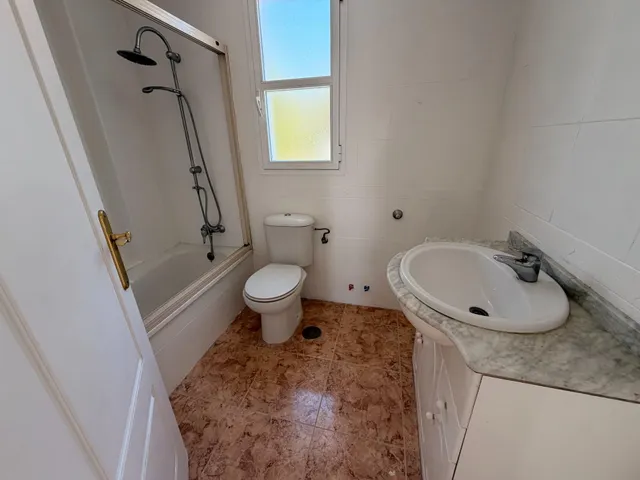 PAREADO EN LA SIERREZUELA , MIJAS - OPORTUNIDAD DE REFORMA — 38