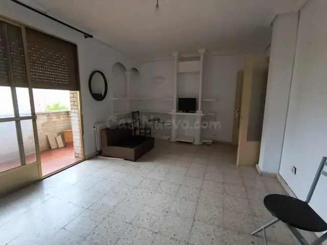 VENTA PISO EN ZONA ANTONIO HURTADO - foto 2