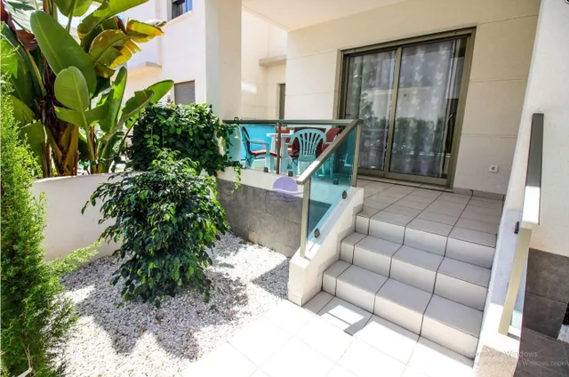 Apartamento con jardin en Gran Sol - foto 4