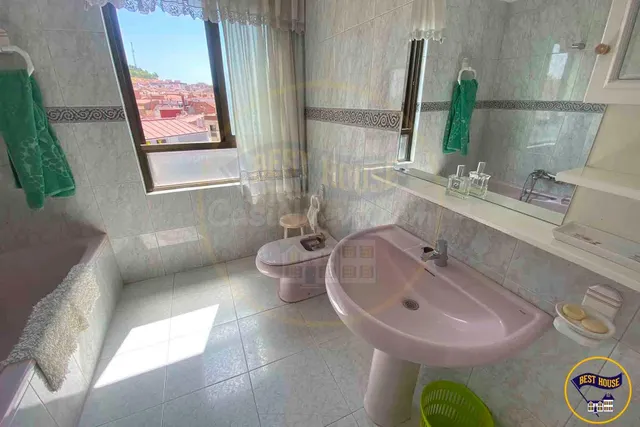 PISO EN VENTA EN PLENO CENTRO DE CUENCA — 21