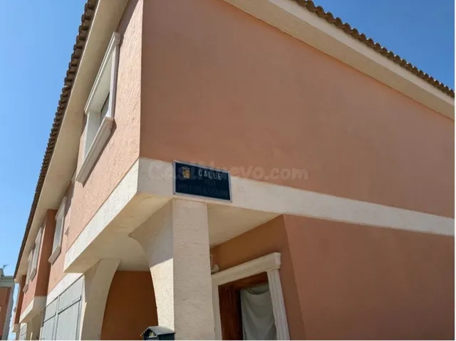 Casa 4 habitaciones 91m² en venta - Roldán - foto 4