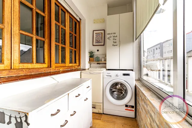 ✨ ¡amplio piso de 4 dormitorios con  terraza en pleno centro de Carballo por 178.900€! — 34