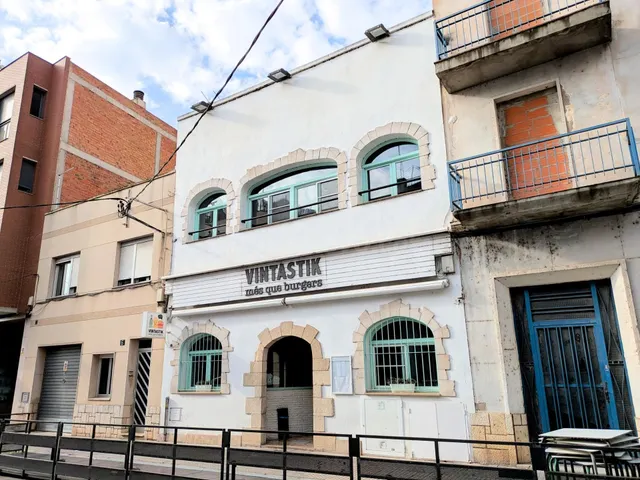 EDIFICIO EN VENTA - foto 2