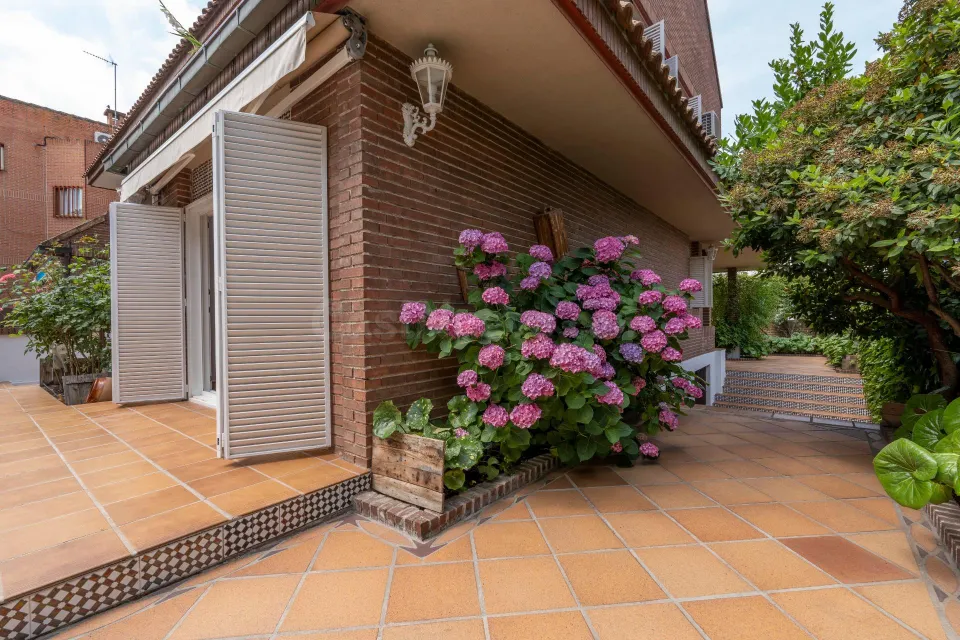 Excepcional chalet pareado cerca a Avenida Europa en Pozuelo de Alarcón