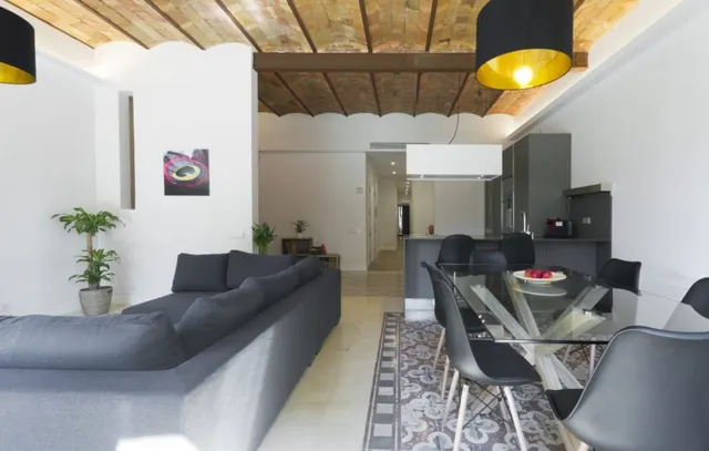 AMPLIO Y  CENTRICO ¡MAGNIFICO PISO EN LA DRETA DE L'EIXAMPLE! — 16