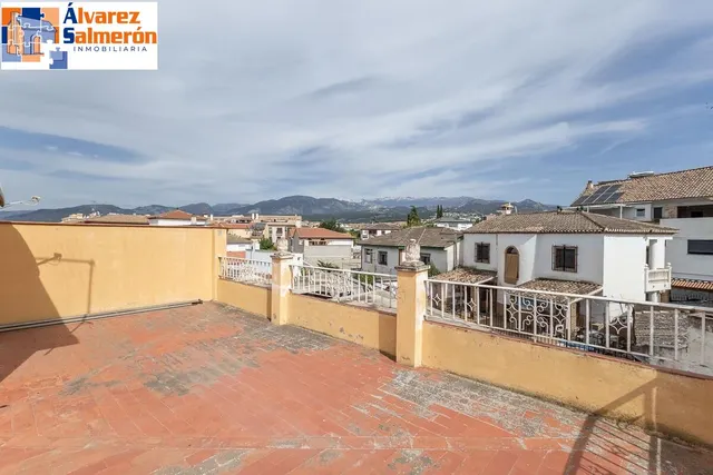 CHALET ADOSADO EN OGIJARES ( GRANADA) — 42