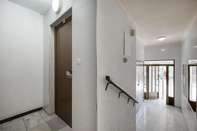 Apartamento de 3 dormitorios 1 baño 1 aseo en Torrevieja (playa del cura) — 23