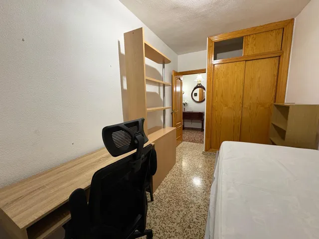 Piso 3 habitaciones 106m² en alquiler - Camino de ronda — 6