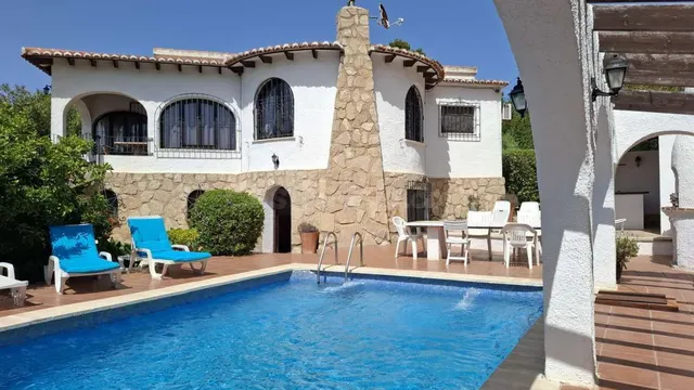Villa 3 habitaciones 206m² en venta - Portichol - Balcón al 