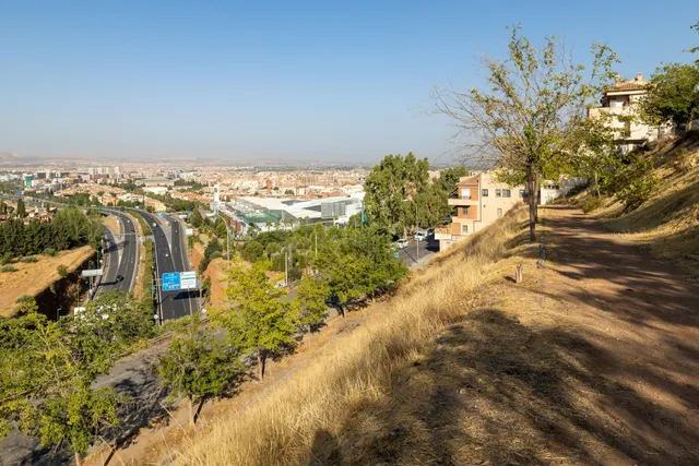 Solar con proyecto en una de las mejores zonas de Granada — 4