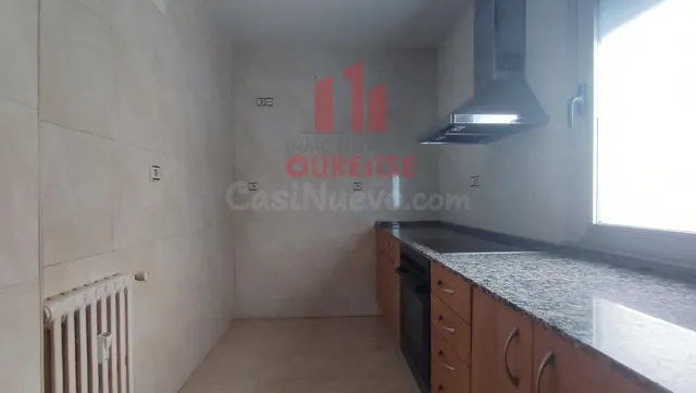 VIVIENDA SIN MUEBLES EN EL CENTRO DE LA CIUDAD - foto 2