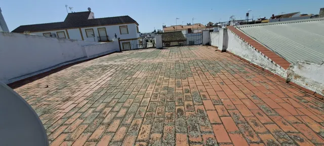Amplia vivienda con terrazas y azotea privada en Brenes, a solo 20 minutos de Sevilla!! — 31