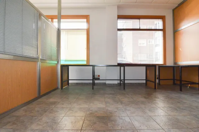 Urbis te ofrece un local en venta en Santa Marta de Tormes, Salamanca. — 23