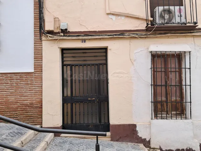 Venta de Piso  para reformar en Puente Genil (NO VISITABLE) — 4