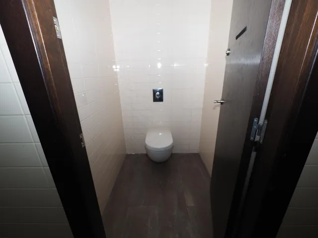 SE VENDE LOCAL COMERCIAL EN TERRASSA, ZONA CENTRO — 14