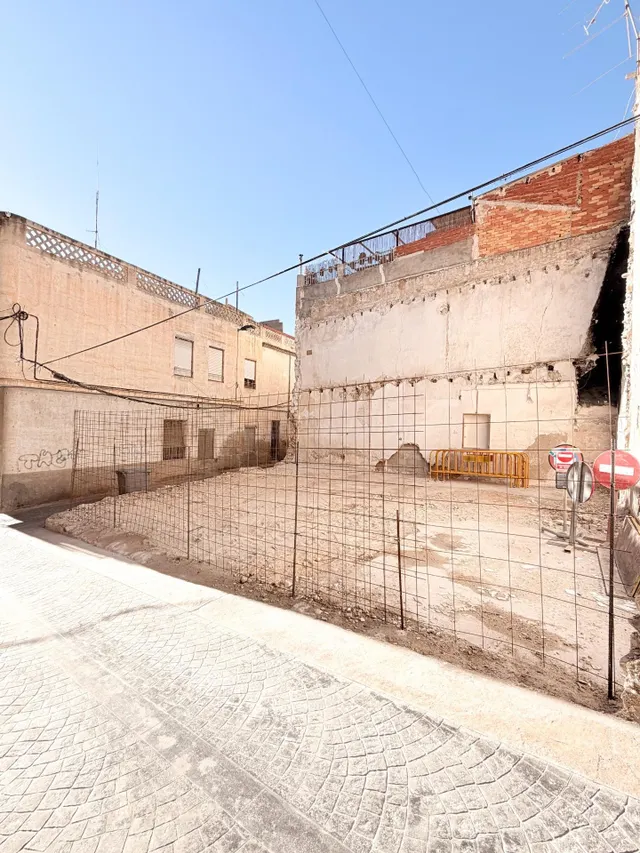 OPORTUNIDAD!!! SOLAR URBANO ESQUINA PARA CONSTRUIR CASA DE 3 - foto 4